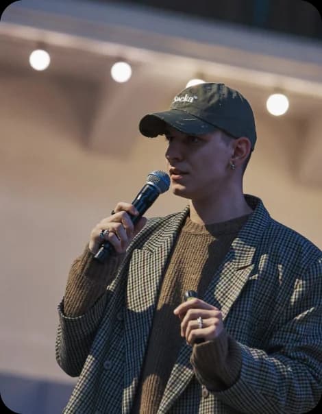 Rasťo Kiavčin at a lecture